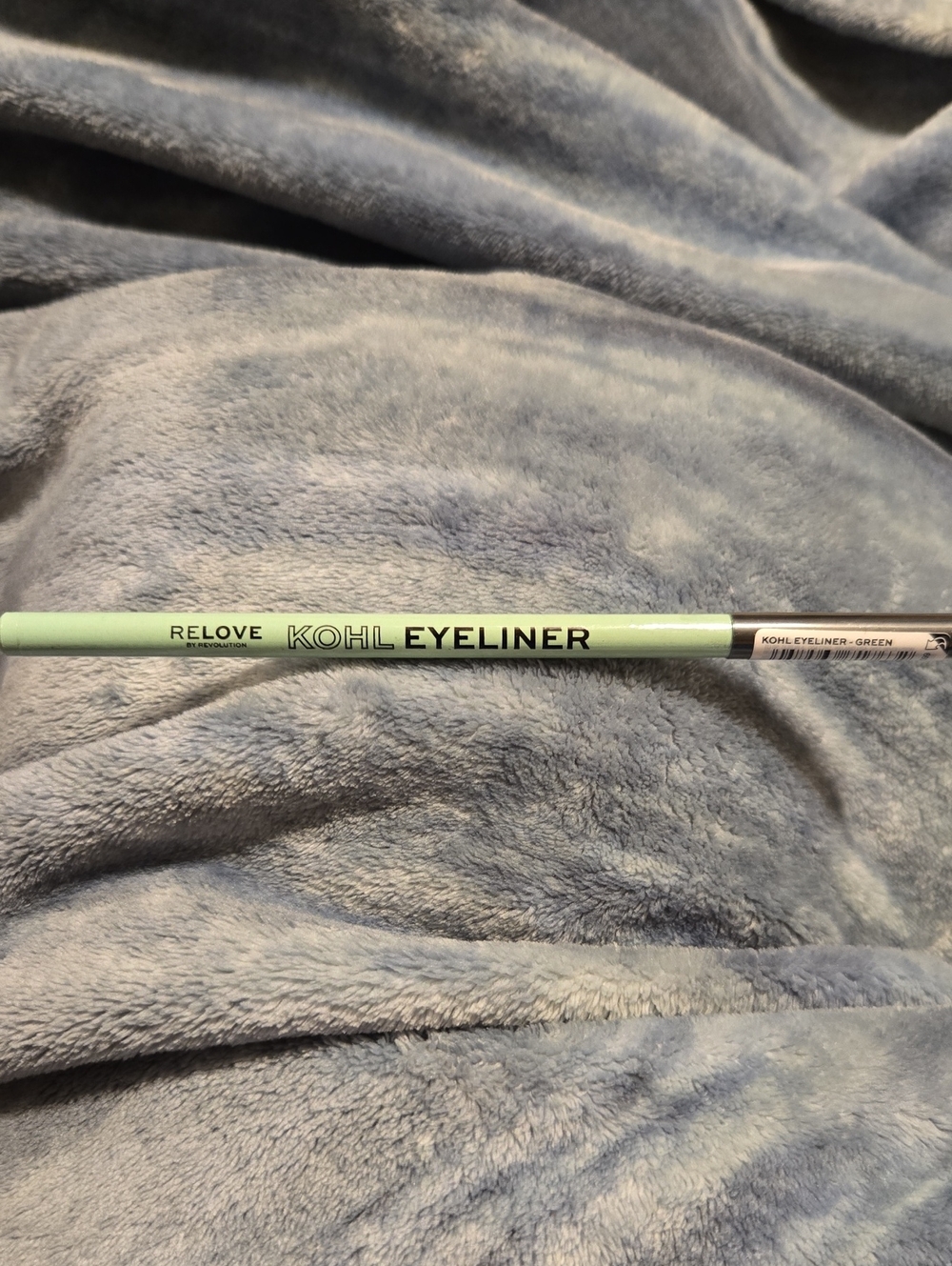 3/$10 Bundle Deals Makeup Revolution Kohl Eyeliner Pencil - Green